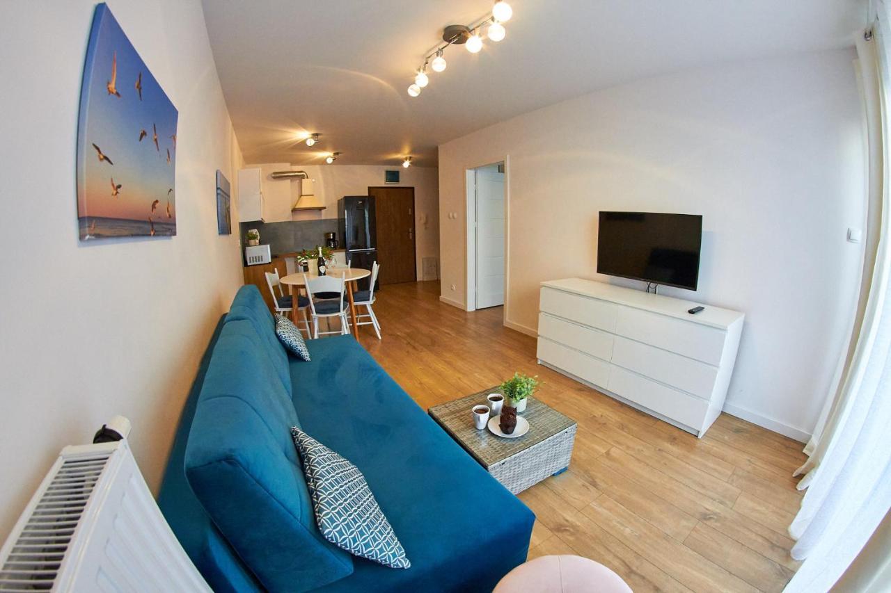 Apartamentyprzymorzu Baltycki Z Miejscem Postojowym I Ogrodkiem Apartment Kolobrzeg